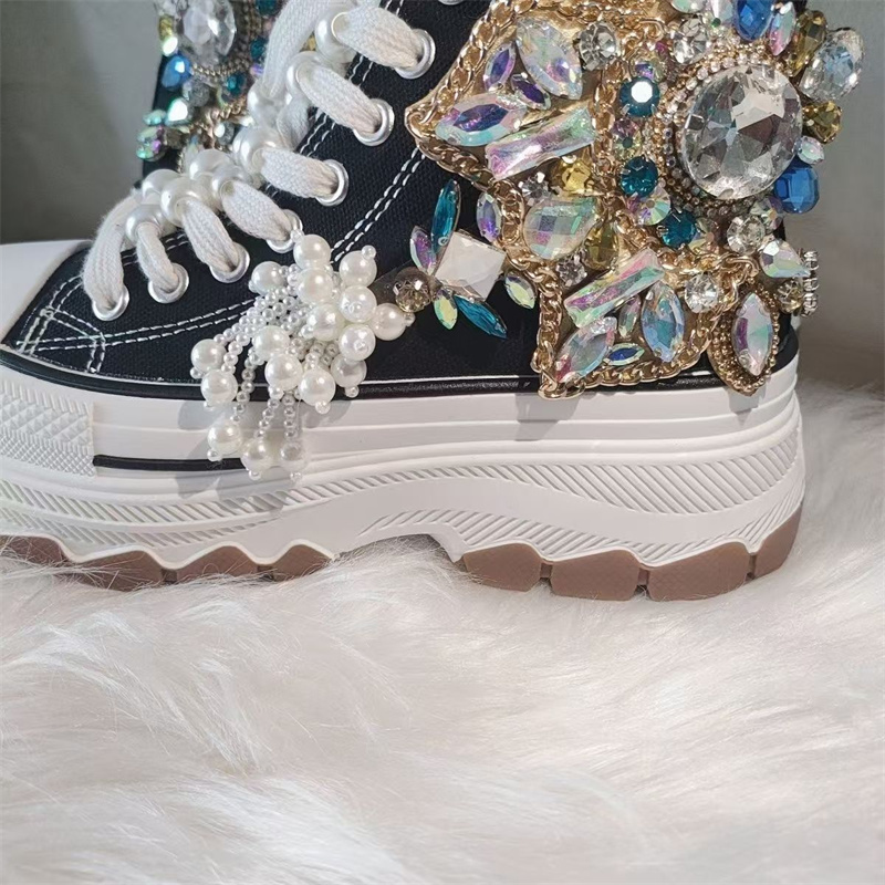 Thick Sole High Top Nailed Bea - огляд і ціна Women'S Shoes Hands Free