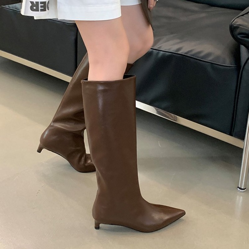 Kitten Heel Temperament Fashio - огляд і ціна Wide Fit Heels
